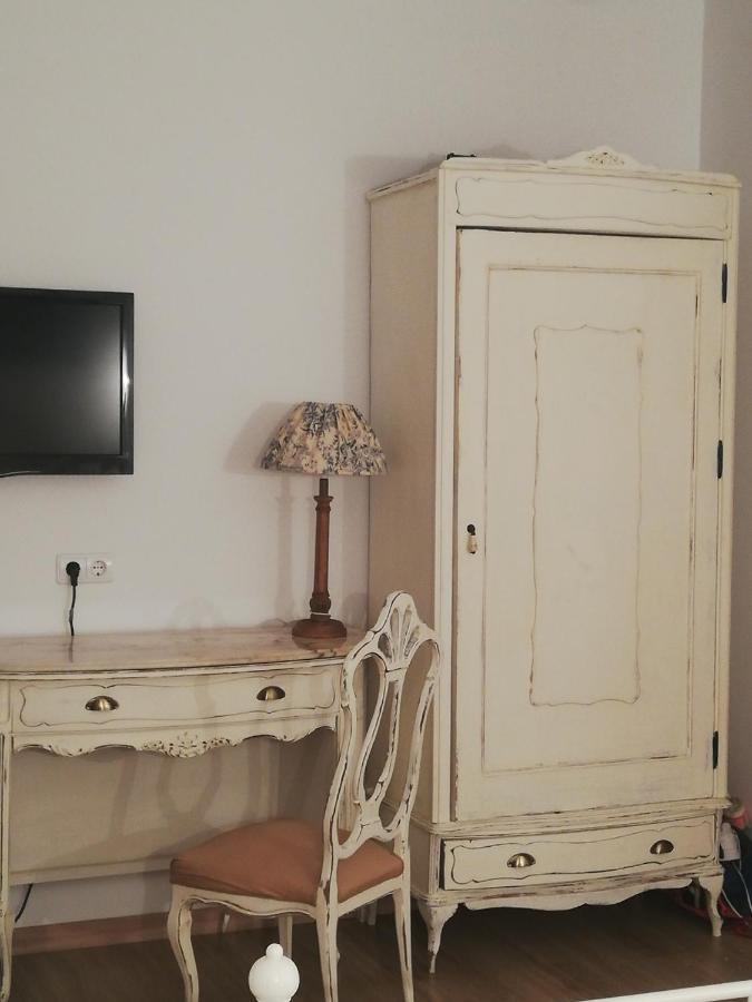 Hostal El Lugar De La Mancha Аргамасилья-де-Альба Экстерьер фото