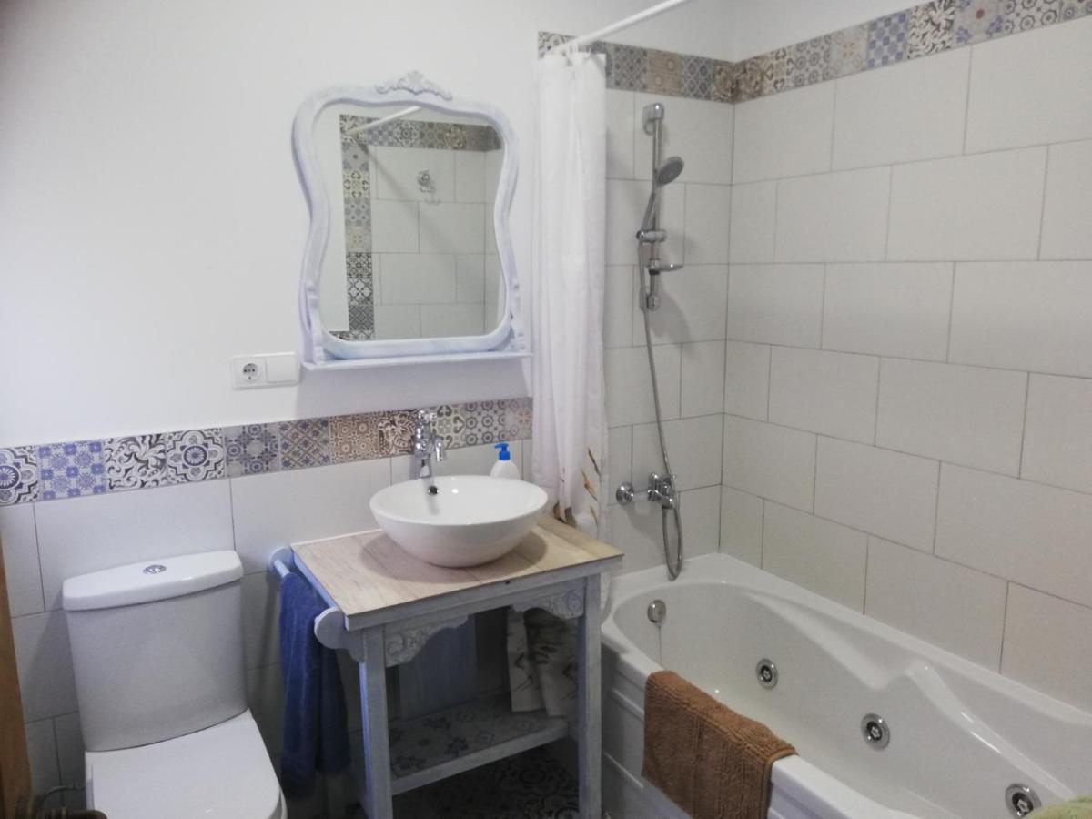 Hostal El Lugar De La Mancha Аргамасилья-де-Альба Экстерьер фото