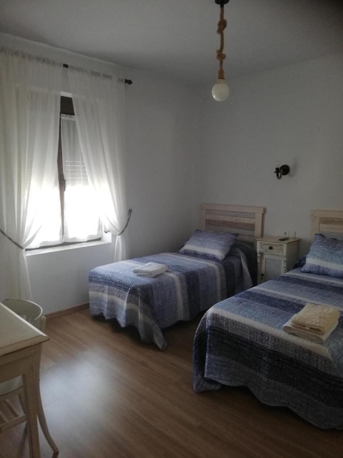 Hostal El Lugar De La Mancha Аргамасилья-де-Альба Экстерьер фото